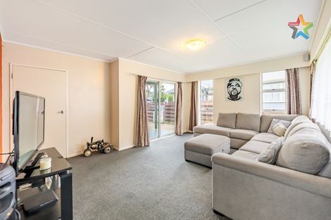Photo of property in 27 Trelawney Road, Wainuiomata, Lower Hutt, 5014