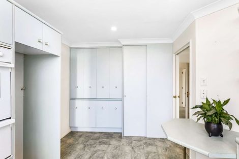Photo of property in 43 Aotea Crescent, Gore, 9710