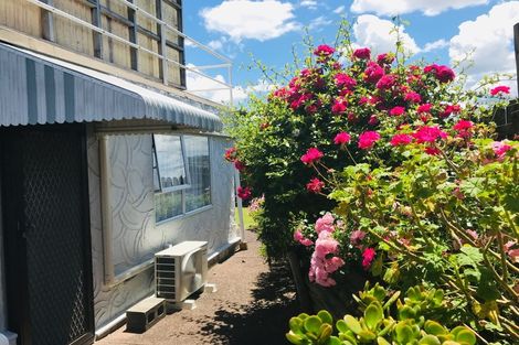 Photo of property in 124a Coronation Road, Papatoetoe, Auckland, 2025