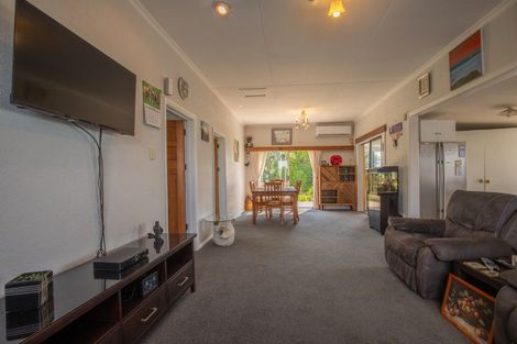 Photo of property in 347 Waimate Highway, Saint Andrews, Timaru, 7971