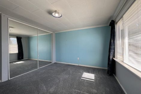Photo of property in 172 Springs Road, Hornby, Christchurch, 8042