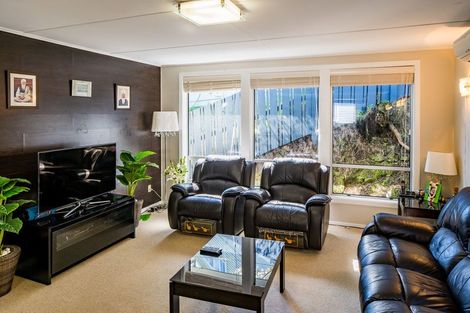 Photo of property in 79 Sunshine Avenue, Karori, Wellington, 6012