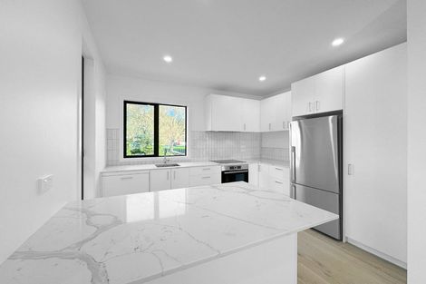 Photo of property in 4/323 Riverside Drive, Waterloo, Lower Hutt, 5011