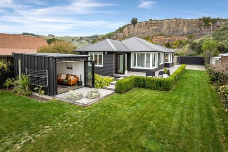 Photo of property in 29 Main Road, Redcliffs, Christchurch, 8081