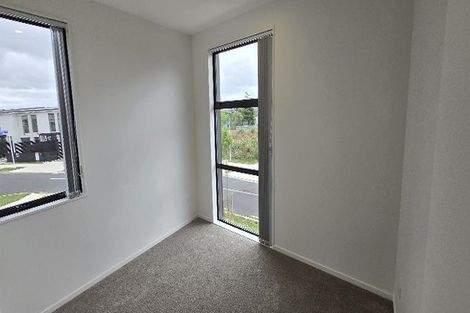 Photo of property in 35 Kapia Drive, Takanini, 2112