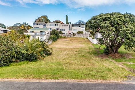 Photo of property in 16 Macmurray Road, Paihia, 0200