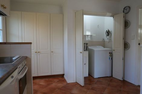 Photo of property in 25 Fairfield Avenue, Fairfield, Lower Hutt, 5011