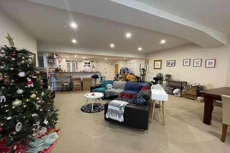 Photo of property in Construction House, 52/80 Kent Terrace, Mount Victoria, Wellington, 6011