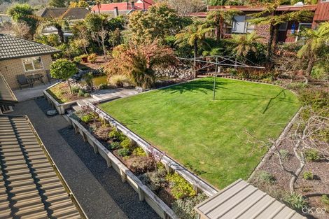 Photo of property in 28 Manuka Street, Stokes Valley, Lower Hutt, 5019
