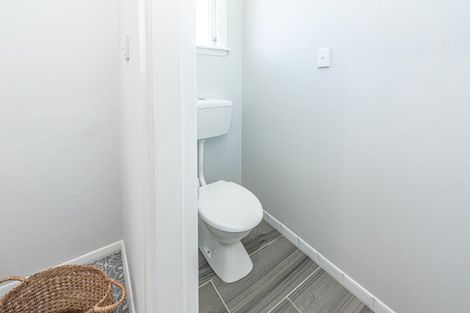 Photo of property in 73 Fitzherbert Avenue, Tawhero, Whanganui, 4501