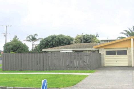 Photo of property in 1 Hart Street, Mount Maunganui, 3116