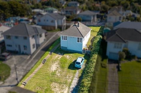 Photo of property in 35 Kotuku Street, Elsdon, Porirua, 5022