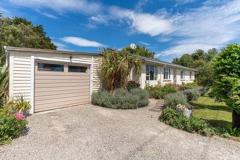Photo of property in 167 Lincoln Road, Carterton, 5713