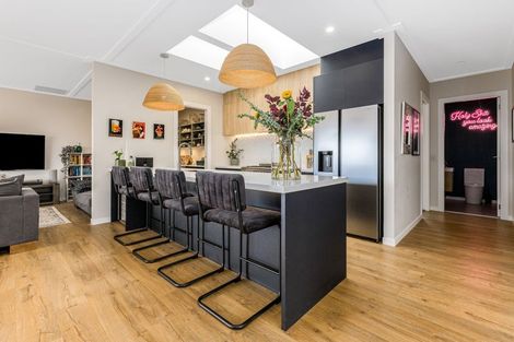 Photo of property in 22 Topsail Way, Whitby, Porirua, 5024