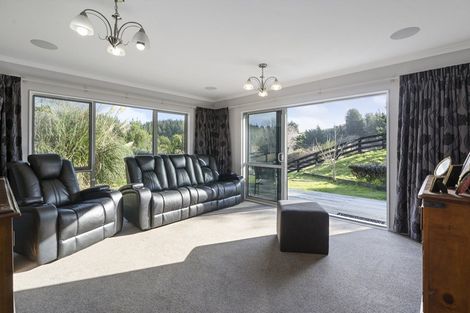 Photo of property in 151 Peka Peka Road, Peka Peka, Waikanae, 5391