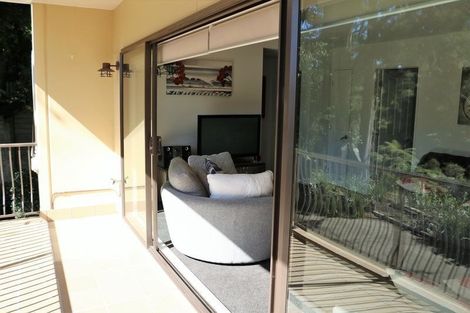 Photo of property in 1/7 The Avenue, Albany, Auckland, 0632