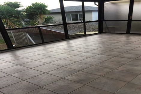 Photo of property in 217 Sturges Road, Henderson, Auckland, 0612