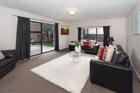 Photo of property in 62 Settlement Road, Papakura, 2110