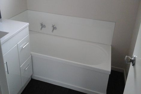 Photo of property in 229 Queenspark Drive, Parklands, Christchurch, 8083