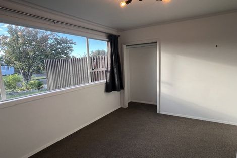 Photo of property in 24 Akaroa Avenue, Awapuni, Palmerston North, 4412