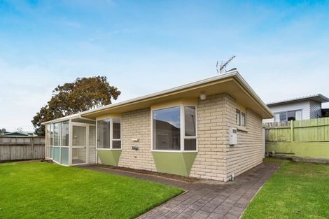 Photo of property in 30c Sackville Street, Fitzroy, New Plymouth, 4312