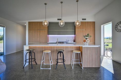 Photo of property in 2658 Taihape Road, Sherenden, Hastings, 4179