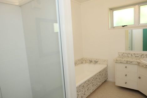 Photo of property in 105 Rosetta Road, Raumati South, Paraparaumu, 5032