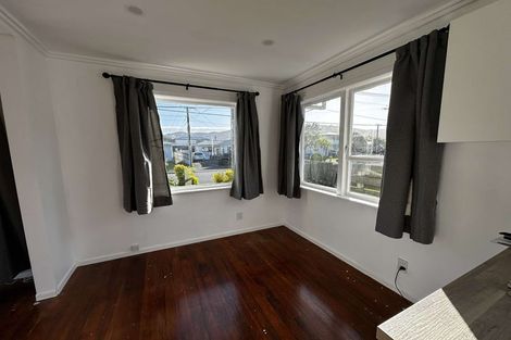 Photo of property in 31 Karamu Crescent, Wainuiomata, Lower Hutt, 5014