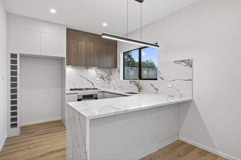 Photo of property in 27 Jandell Crescent, Bucklands Beach, Auckland, 2014