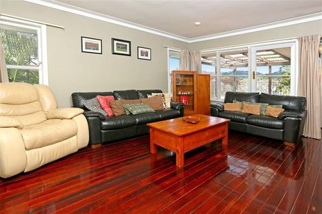 Photo of property in 42 Glengarry Road, Glen Eden, Auckland, 0602