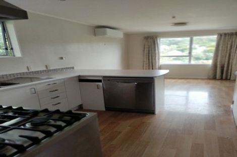 Photo of property in 18 Stonefield Place, Johnsonville, Wellington, 6037