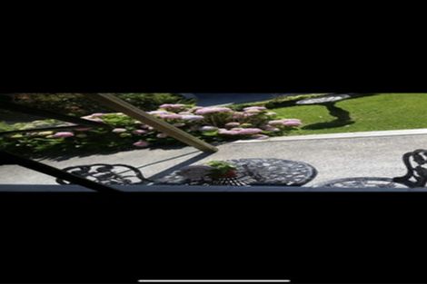 Photo of property in 1/295 East Coast Road, Mairangi Bay, Auckland, 0630