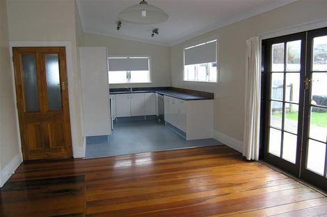 Photo of property in 19 Elizabeth Street, Petone, Lower Hutt, 5012