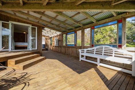 Photo of property in 74 Fishlock Road, Te Arai, Wellsford, 0974