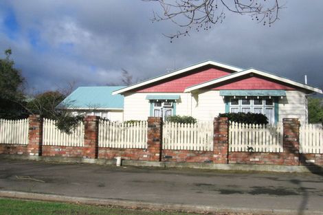 Photo of property in 8 Stanley Avenue, Palmerston North, 4414