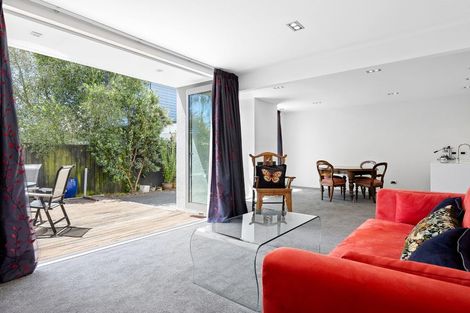 Photo of property in 77b Bishop Street, St Albans, Christchurch, 8014