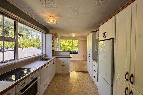 Photo of property in 174 Inglewood Road, Newfield, Invercargill, 9812