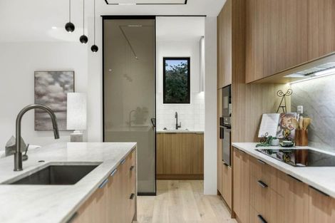Photo of property in 8a Serrata Place, Browns Bay, Auckland, 0630