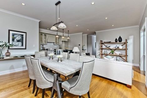 Photo of property in 15 Te Oneroa Way, Long Bay, Auckland, 0630