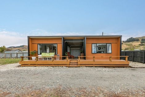 Photo of property in 20 Dundas Street, Porangahau, 4293