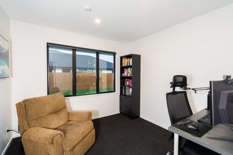 Photo of property in 5 Echelon Drive, Wigram, Christchurch, 8042