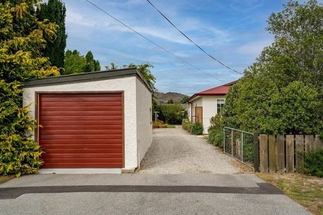 Photo of property in 18 Orient Street, Cromwell, 9310