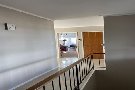 Photo of property in 20 Grenada Avenue, Forrest Hill, Auckland, 0620