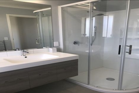 Photo of property in 5 Les Wakefield Road, Mapua, 7005