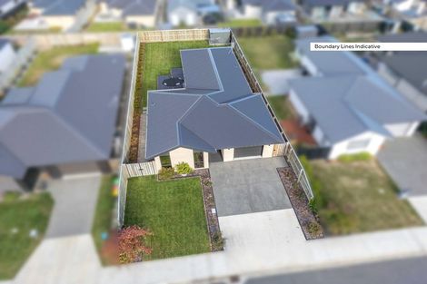 Photo of property in 10 Crossley Avenue, Woodend, 7610