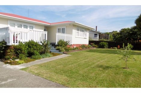 Photo of property in 1/39 Mcleod Road, Henderson, Auckland, 0612