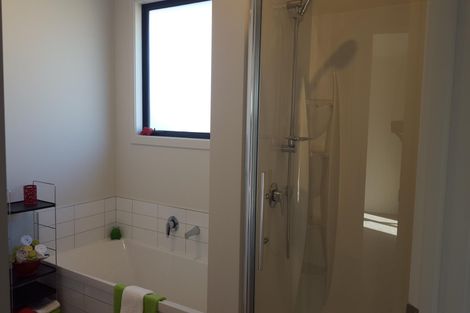 Photo of property in 2 Wicklow Street, Cromwell, 9310