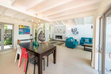 Photo of property in 12 Taumata Road, Castor Bay, Auckland, 0620