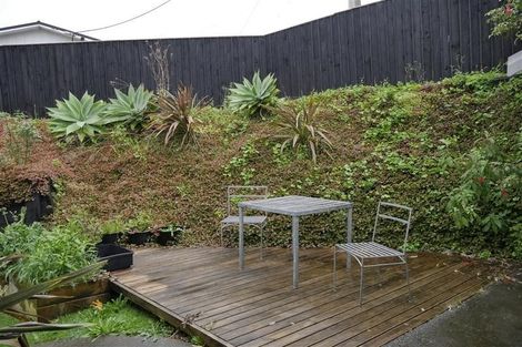 Photo of property in 9 Willow Place, Horahora, Whangarei, 0110