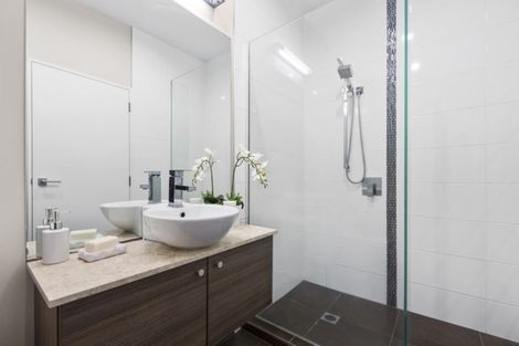 Photo of property in Wilk Heights, 2/8 Wilk Lane, Browns Bay, Auckland, 0630